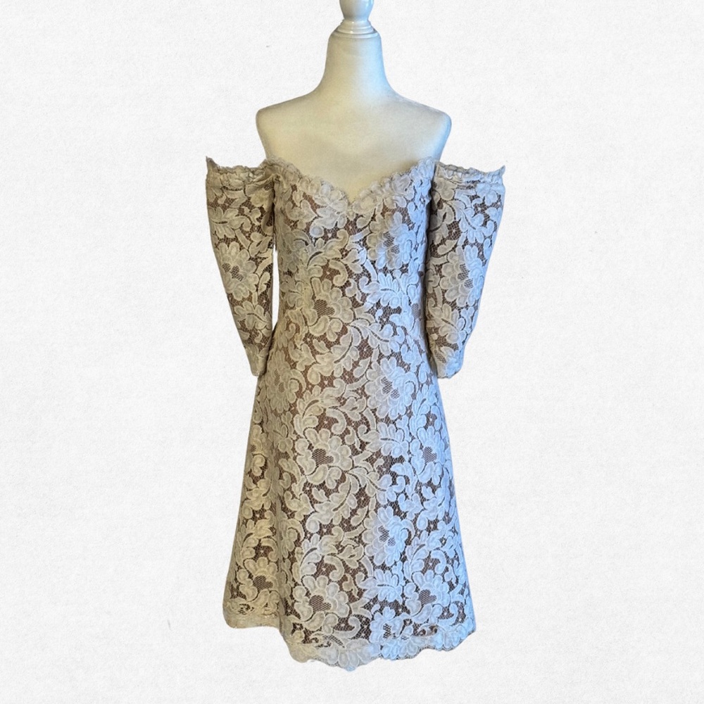 1980s Vintage Bob Mackie Ivory Lace Off-Shoulder Dress Size 8